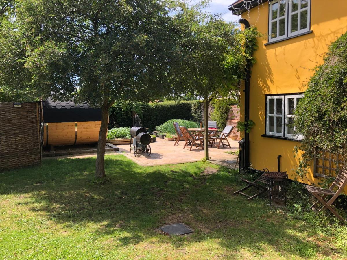 Lavender Cottage Thorndon Exterior photo